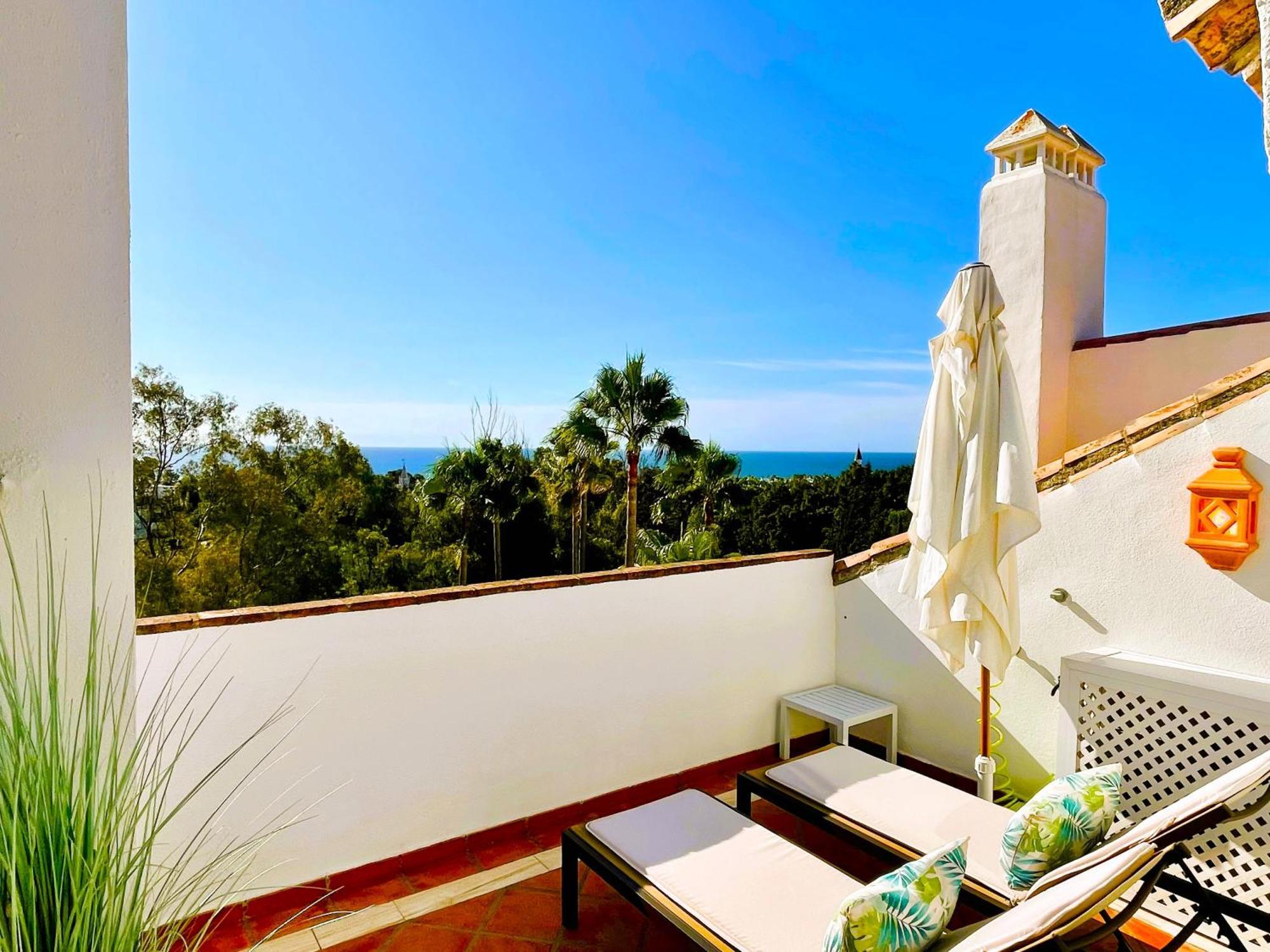 Luxury Penthouse With Sea Views In Marbella Golden Mile, Puente Romano Area ภายนอก รูปภาพ