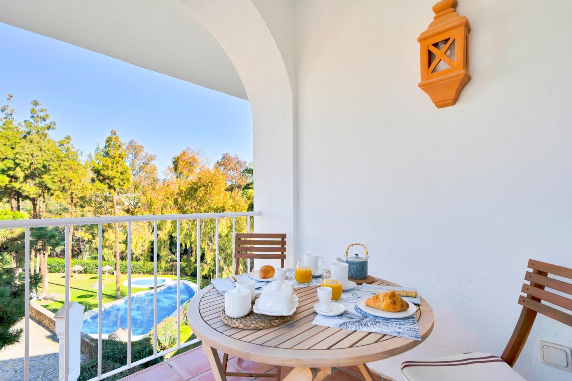Luxury Penthouse With Sea Views In Marbella Golden Mile, Puente Romano Area ภายนอก รูปภาพ